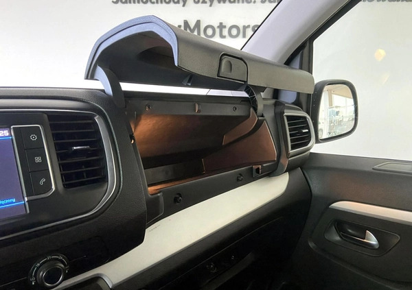 Peugeot Traveller cena 109900 przebieg: 167663, rok produkcji 2018 z Węgliniec małe 596